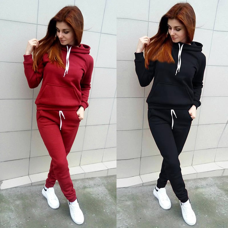 Women's Two Piece Fleece Tracksuit With Hoodie